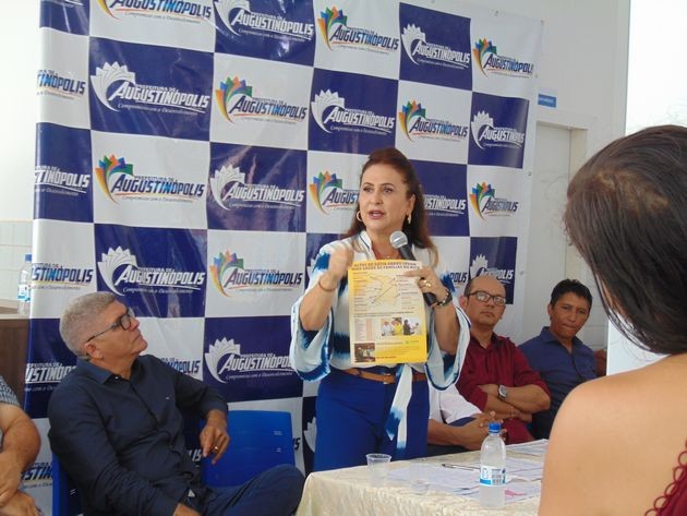 Senadora Kátia Abreu anuncia recursos para funcionamento da UPA de Augustinópolis, com empenho imediato