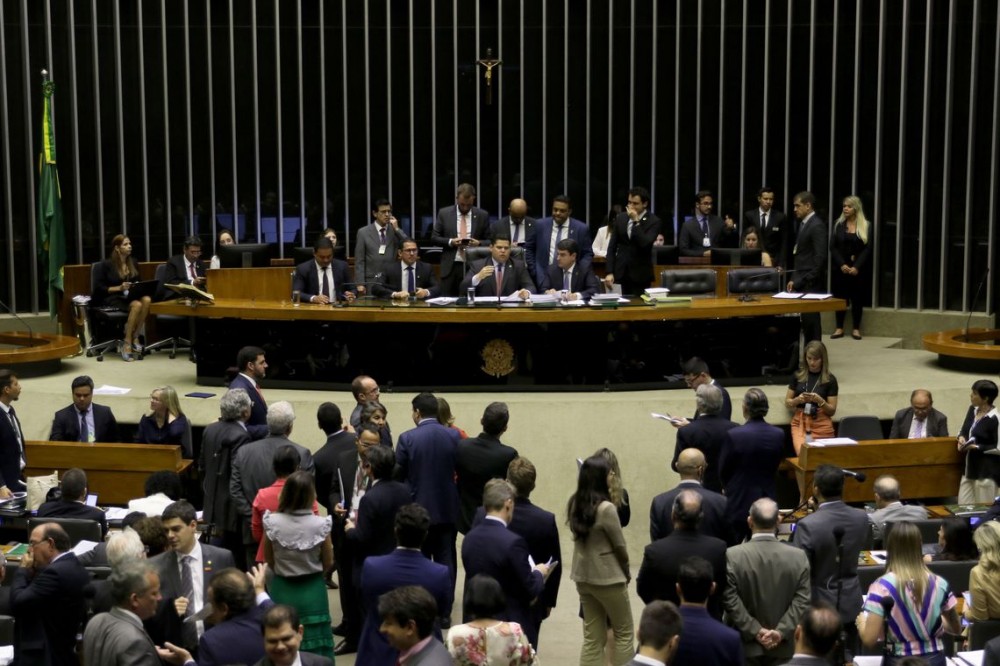 Congresso aprova texto-base do Orçamento para 2020