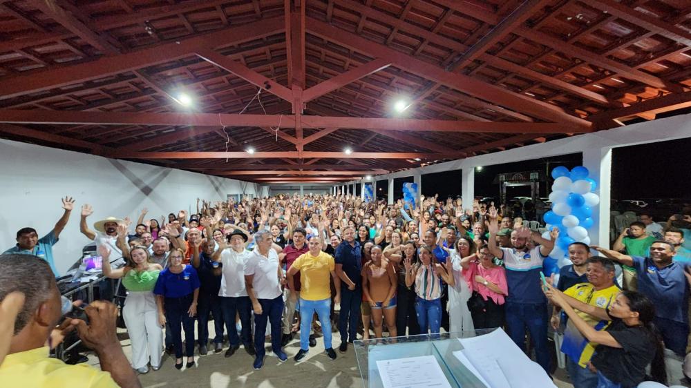 AUGUSTINÓPOLIS: Prefeito Antônio do Bar oficializa pré-candidatura à reeleição em evento de filiações