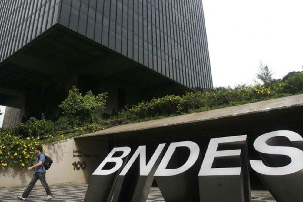 BNDES paga R$ 48 milhões para abrir caixa-preta do banco, mas não encontra irregularidades