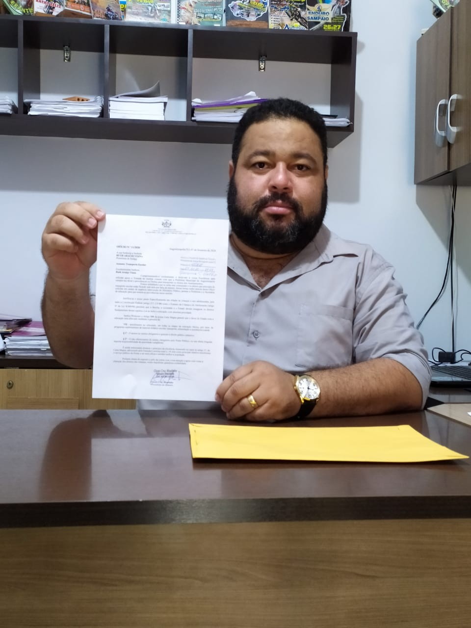 Vereador Cícero Moutinho protocola Oficio no MP, solicitando regularização do Transporte Escolar da Zona Rural.
