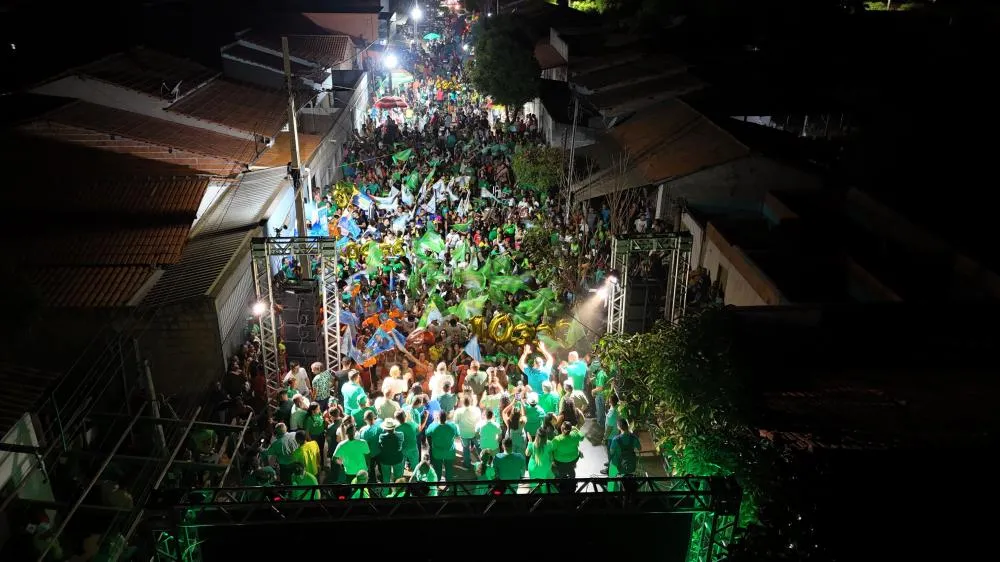 Comício no Bairro Santa Rita reúne grande público em apoio a Antônio do Bar
