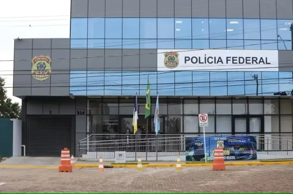 Polícia Federal cumpre mandados em operação contra vazamentos de decisões judiciais no Tocantins