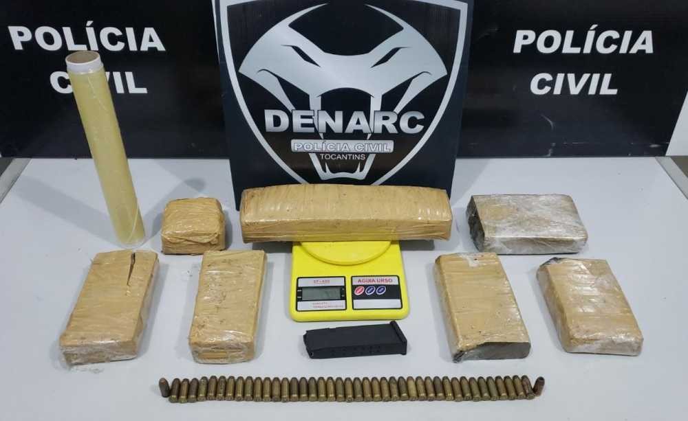 Polícia Civil apreende 5 quilos de maconha e prende dois traficantes
