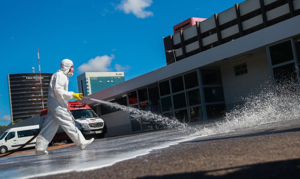Brasil registra 941 mortes desde início de pandemia