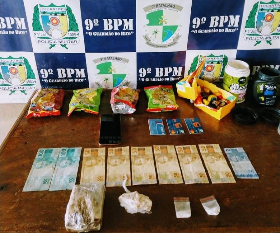 Dupla com carro roubado/furtado, acusada de receptação, porte e posse ilegal de arma de fogo é presa pela PM e PC em Augustinópolis