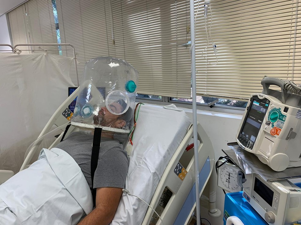 Capacetes de ventilação para pacientes com Covid-19 começam a ser testados