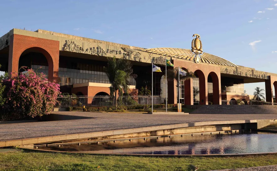 Governador Wanderlei Barbosa decreta ponto facultativo nos dias 19 e 20 de junho em razão de Corpus Christi