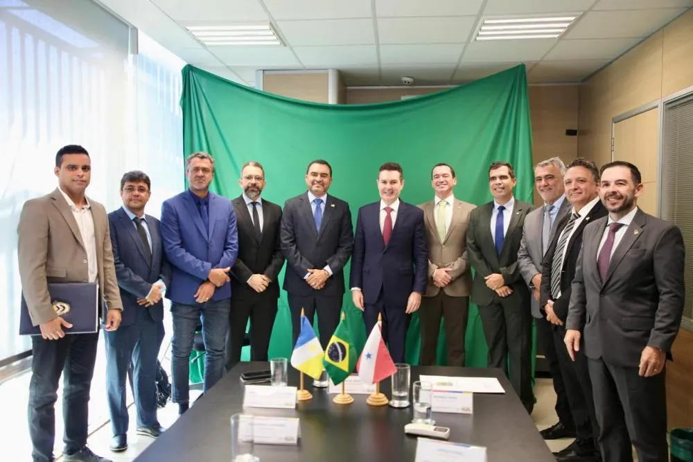 Amélio Cayres cumpre agenda com ministros das Cidades, dos Transportes, da Agricultura e da Saúde